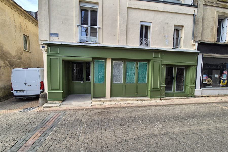 Ravalement de façade réalisé par M&M Peinture